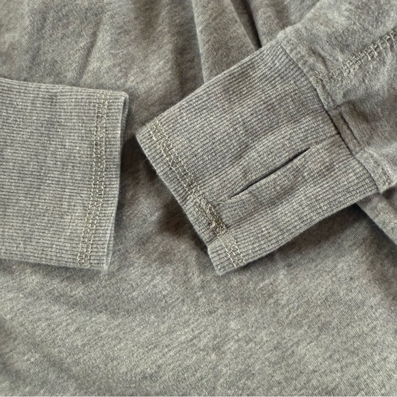 Nanette Lepore Heather Gray Cut Out Twist Women's Blouse Size Medium - Picture 10 of 10